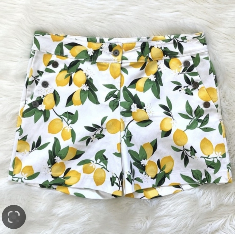 NWOT Isaac Mizrahi Bright White Lemon & White Floral Sailor Print Shorts Size 8 - Picture 13 of 16